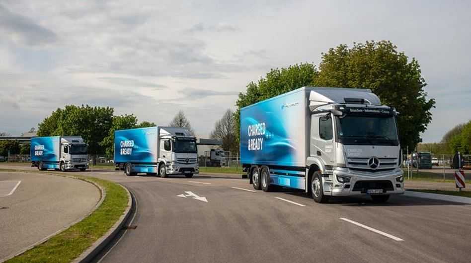 Daimler Truck sells 526,053 CVs worldwide in 2023
