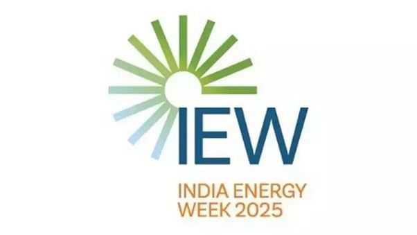 Commercial Vehicles Run on Hydrogen at IEW 2025: The Path of Green Transportation