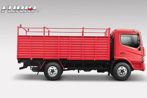 Mahindra FURIO 7 CARGO
