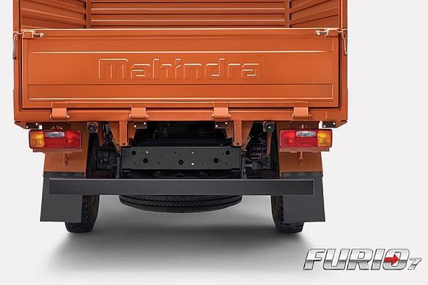 Mahindra FURIO 7 CARGO
