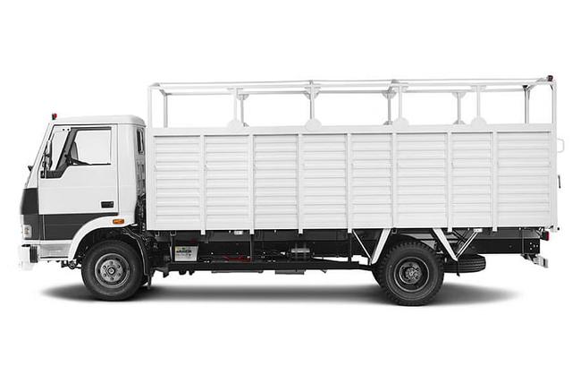 टाटा 710 एलपीटी