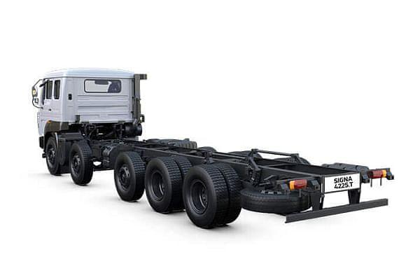 Tata SIGNA 4225.T