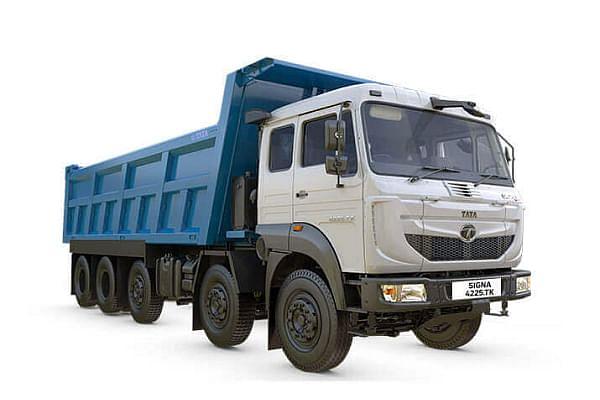 Tata Signa4225.TKK