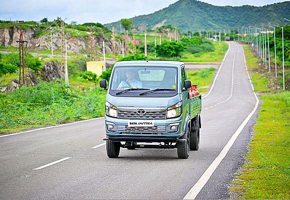 टाटा इंट्रा वी50