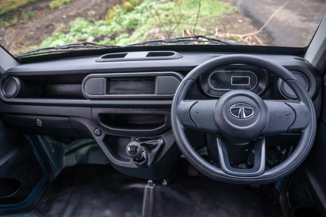 Tata Intra V50 Gold