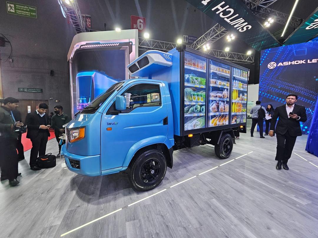 Switch Mobility Showcases iEV 4 Electric Light Commercial Vehicle – The Future of Sustainable Logistics