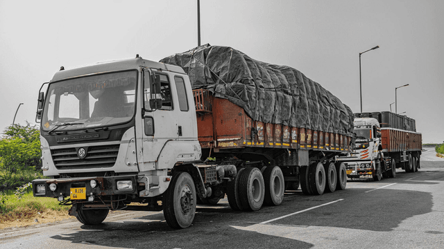 Cost-Benefit Analysis: CNG vs. Diesel Trucks for Indian Fleet Owners