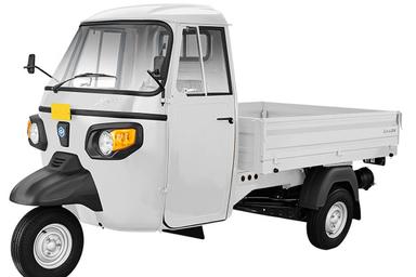 Piaggio Ape Xtra: Top Cargo 3-Wheeler for 2025?